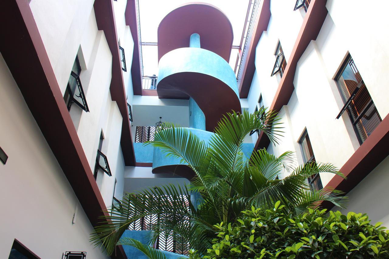 De Ninth Boutique Hotel & Spa Phnom Penh Extérieur photo