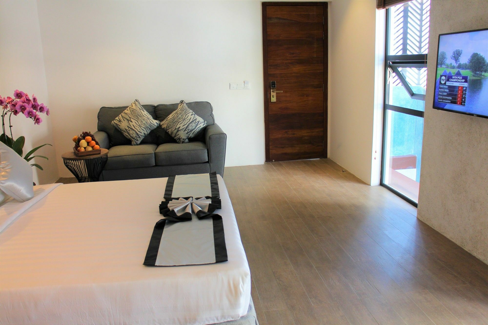 De Ninth Boutique Hotel & Spa Phnom Penh Extérieur photo